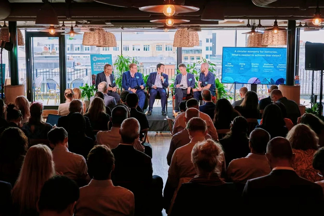 IMG_1030.JPG IMG_1030.JPG